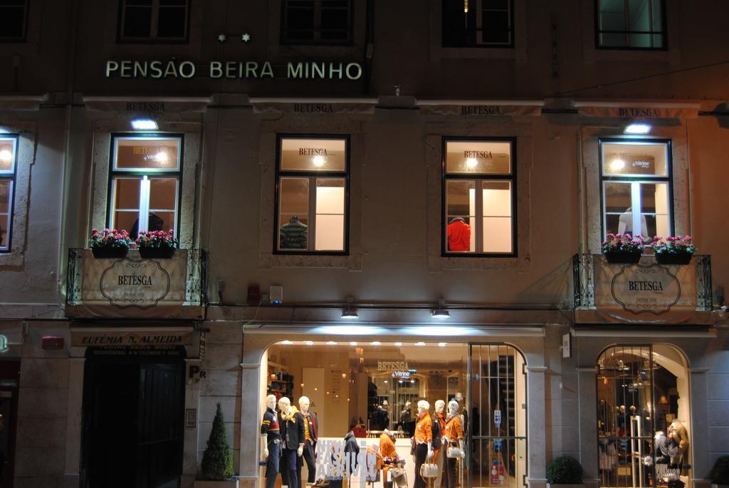 Pensao Beira Minho Hotel Lisbon Exterior photo